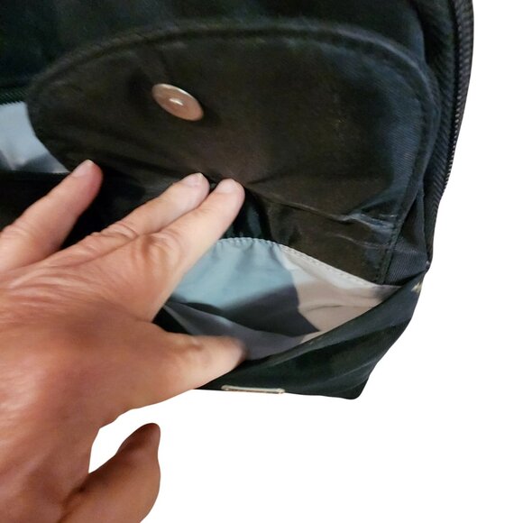 Travelon Anti-Theft Crossbody Bag For Women With RFID Blocking & Locking Compart - Picture 8 of 15